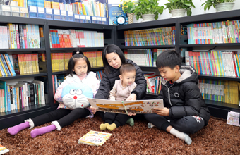 东坑镇新增三个“我+书房”家庭图书馆